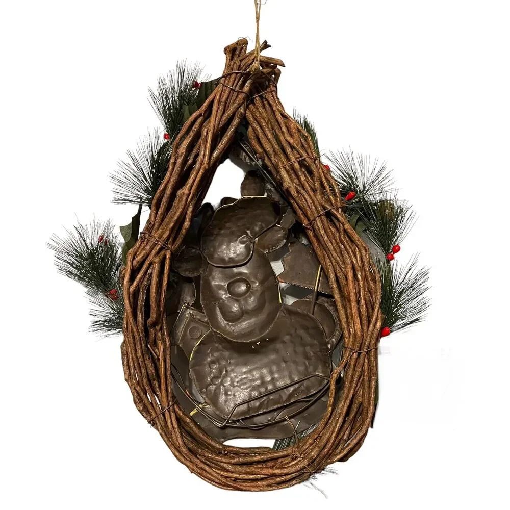 Christmas Reindeer Wreath Wall Hanging Seasons Greetings Welcome Rustic Decor